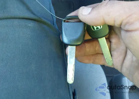 2005 Honda Odyssey Ex from USA, damaged, VIN 5FNRL38455B027470